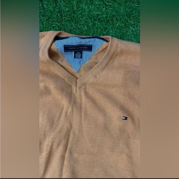 Tommy hilfiger sweater - Picture 2 of 2